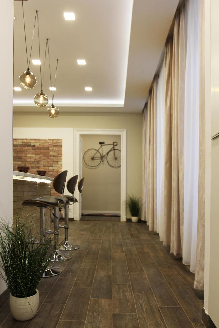 Luxus Design Elisabeth Apartment In The Center Budapest Luaran gambar