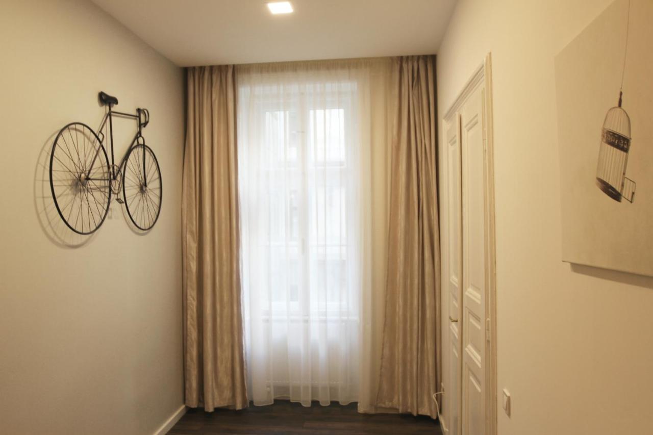 Luxus Design Elisabeth Apartment In The Center Budapest Luaran gambar